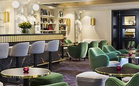 Hotel Barsey by Warwick